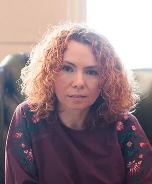 Sylwia Kowalska-Biggar, UKCP registered psychoanalytic psychotherapist